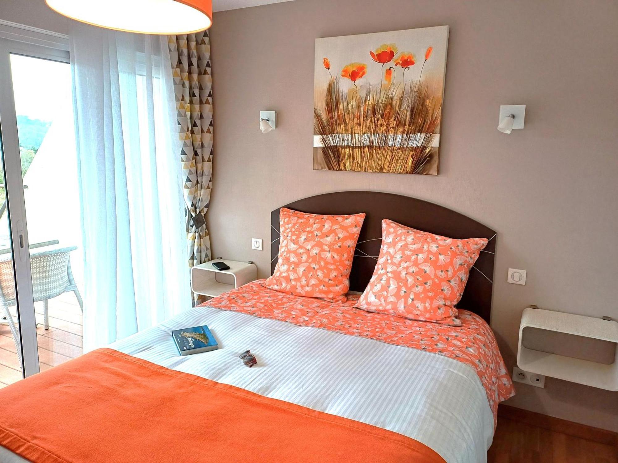 Bed and Breakfast Les Terrasses Du Ris Douarnenez Exterior foto